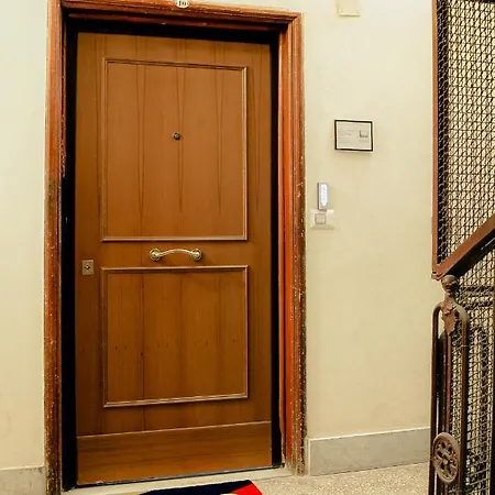Lele Rooms Termini Rome Exterior photo